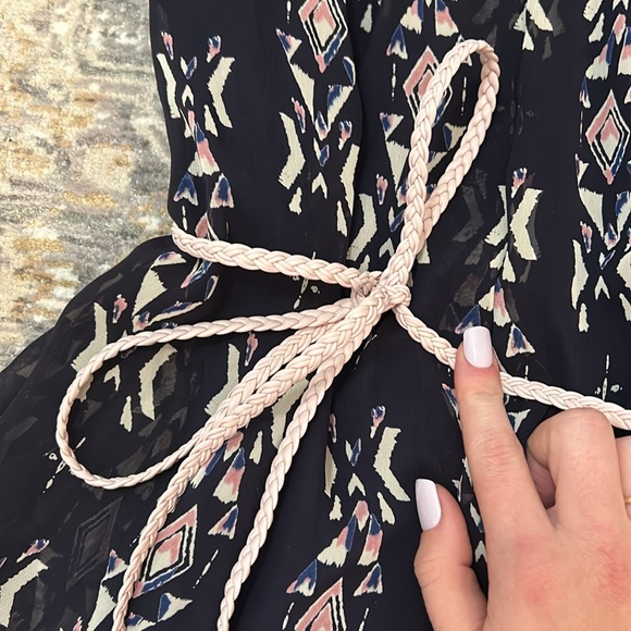 Navy and pink Millibon dress. With light pink rope belt. Size large, fits 0-4 - Picture 3 of 4